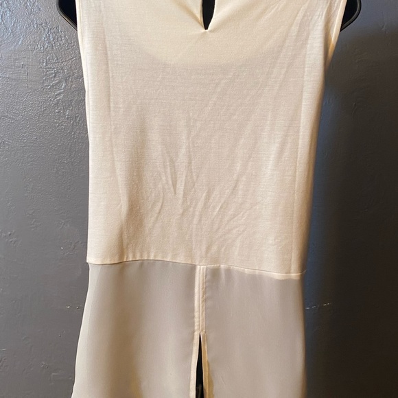 NY Collection sleeveless chiffon blouse - Picture 2 of 14